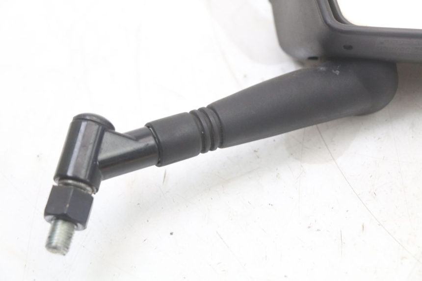 photo de RECHTER SPIEGEL PEUGEOT SATELIS 125 (2010 - 2012) - Zoom op gebruiksstaat