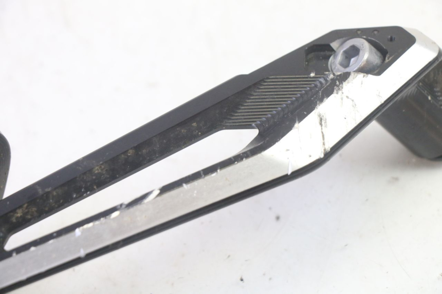 photo de RECHTER SPIEGEL BMW R GS 1250 (2021 - 2024) - Markeringen en referenties