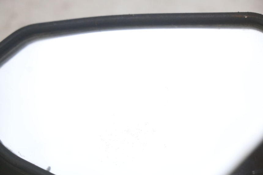 photo de RECHTER SPIEGEL YAMASAKI ROADSTER 50 (2013 - 2018) - Zoom op gebruiksstaat