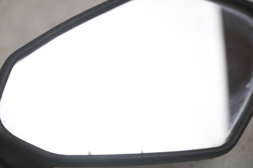 photo de RECHTER SPIEGEL YAMASAKI ROADSTER 50 (2013 - 2018) - Gecontroleerd onderdeel