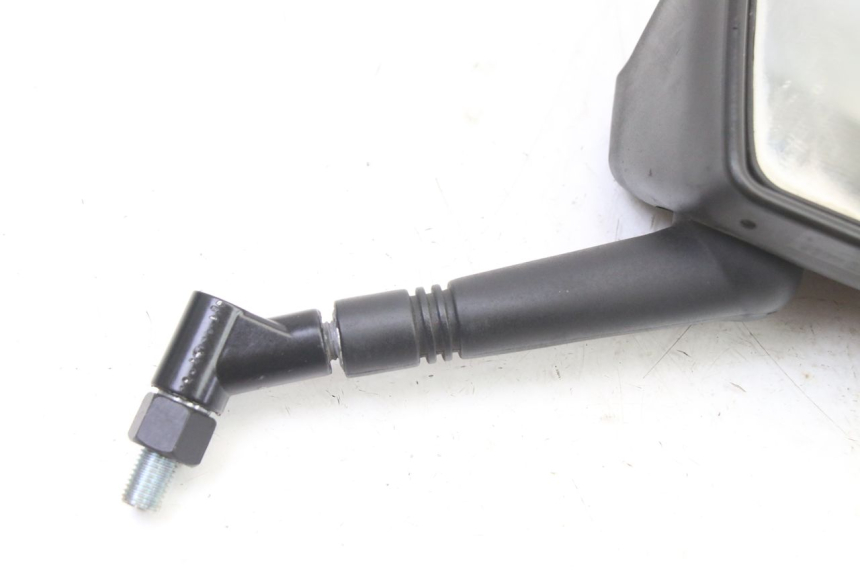 photo de RECHTER SPIEGEL PEUGEOT SATELIS 125 (2013 - 2018) - Zoom op gebruiksstaat