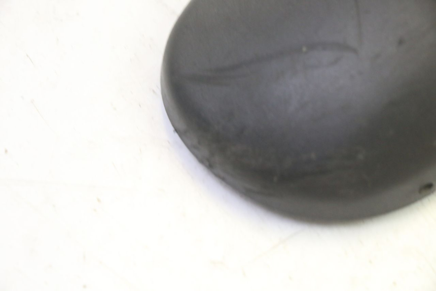 photo de RECHTER SPIEGEL YAMAHA TZR 50 (2008 - 2016) - Bevestigingspunten