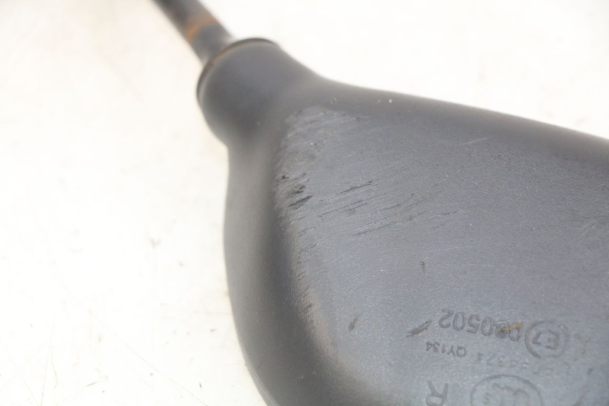 photo de RECHTER SPIEGEL UNIVERSAL BIKE ZN50QT-11B 50 (2018 - 2021) - Zoom op gebruiksstaat