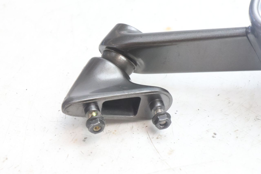photo de RECHTER SPIEGEL KAWASAKI ZZR 600 (1995 - 2004) - Detail van het onderdeel