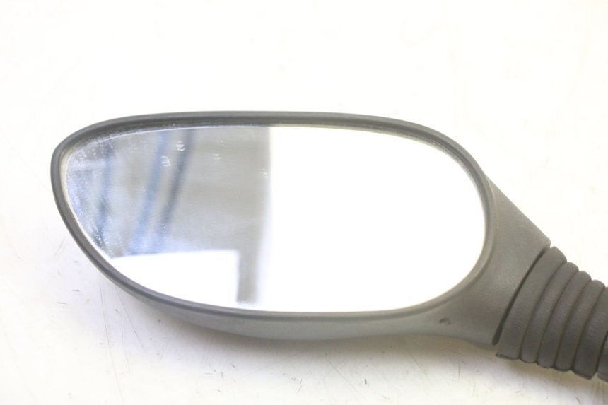 photo de LINKER SPIEGEL QUADRO 4 4D 350 (2015 - 2018) - Detail van het onderdeel