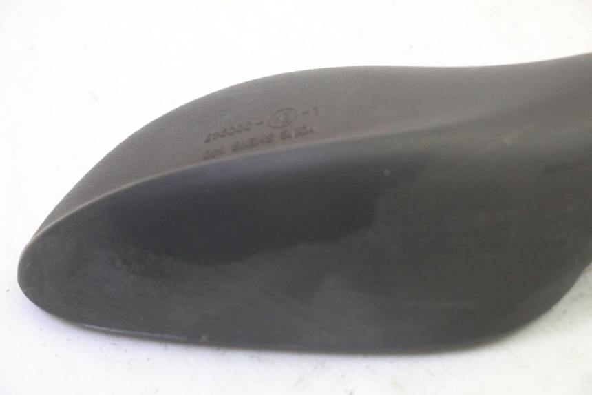 photo de LINKER SPIEGEL QUADRO 4 4D 350 (2015 - 2018) - Technische close-up