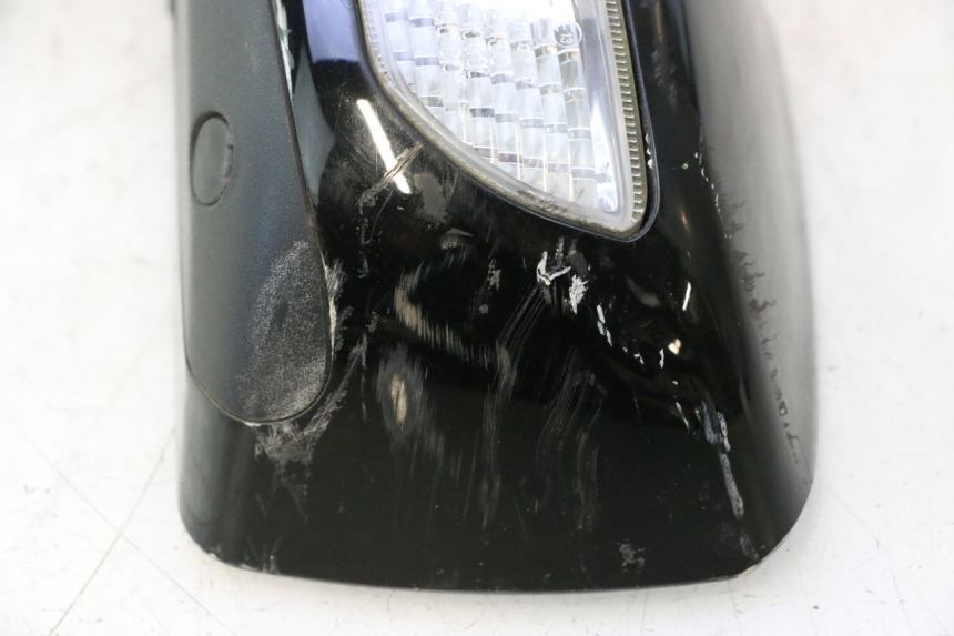 photo de LINKER SPIEGEL SUZUKI BURGMAN EXECUTIVE ABS 650 (2006 - 2012) - Technische close-up