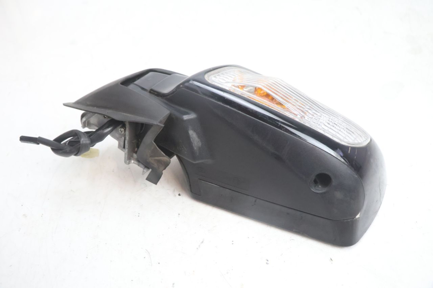photo de LINKER SPIEGEL SUZUKI BURGMAN EXECUTIVE ABS 650 (2006 - 2012) - Bevestigingspunten