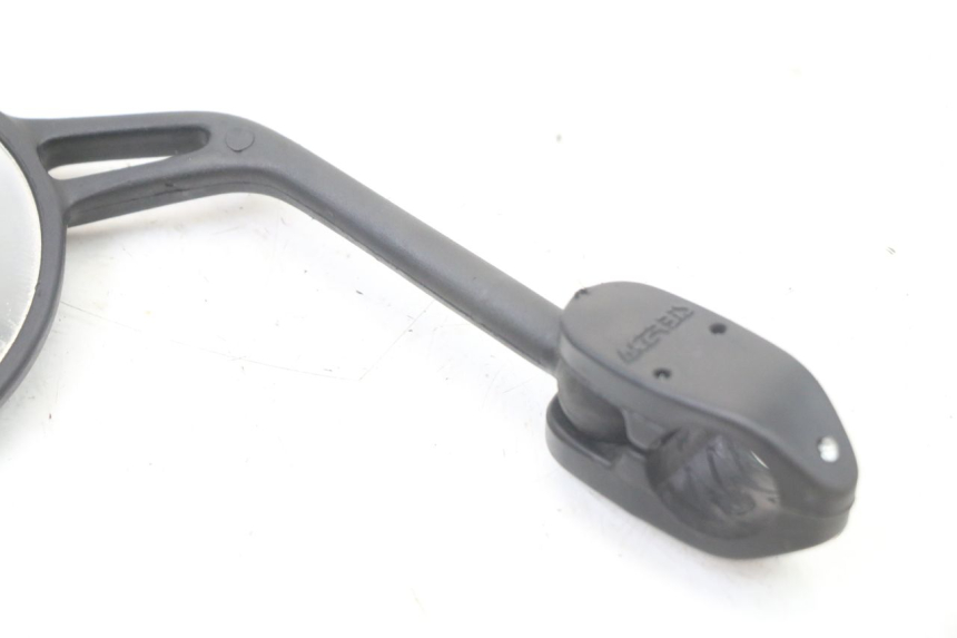 photo de LINKER SPIEGEL DERBI SENDA SM DRD X-TREME 50 (2011 - 2017) - Zoom op gebruiksstaat