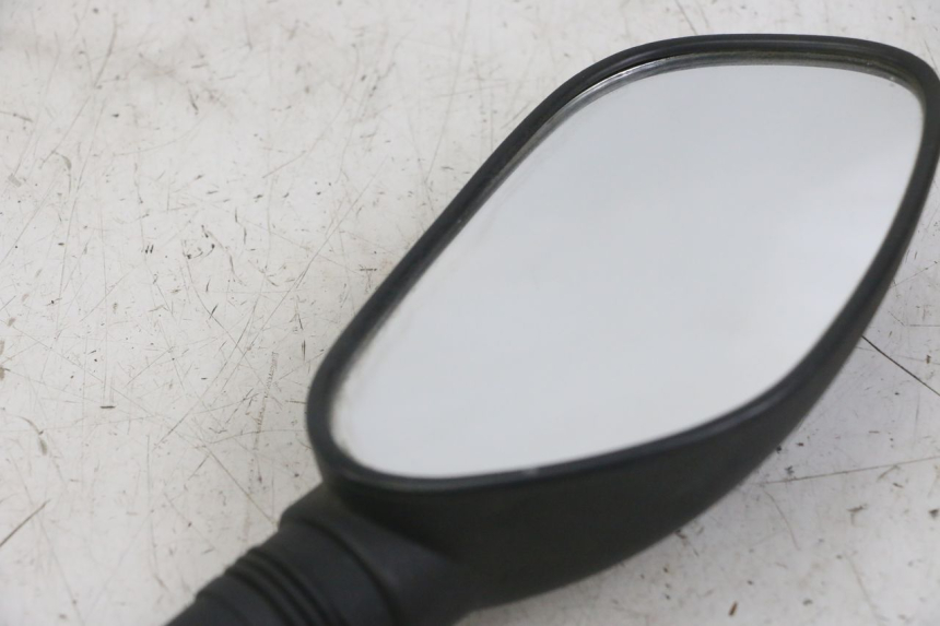 photo de LINKER SPIEGEL PEUGEOT JET FORCE CARBU 50 (2003 - 2016) - Zoom op gebruiksstaat