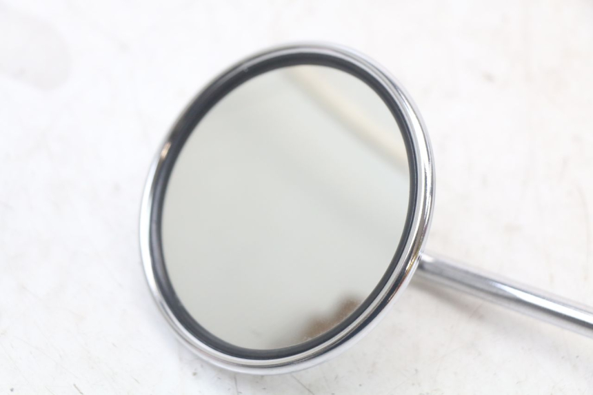 photo de LINKER SPIEGEL SYM MIO 50 (2011 - 2017) - Detail van het onderdeel