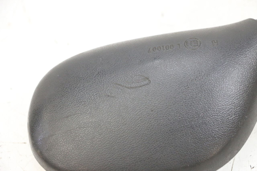 photo de LINKER SPIEGEL PIAGGIO MP3 125 (2006 - 2014) - Zoom op gebruiksstaat