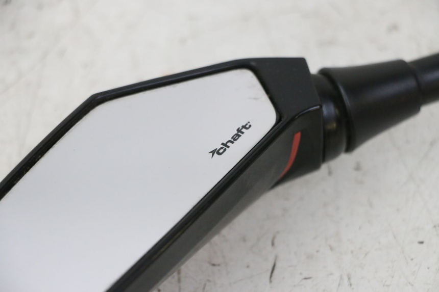 photo de LINKER SPIEGEL MAG POWER R-STREET 50 (2016 - 2025) - Bevestigingspunten