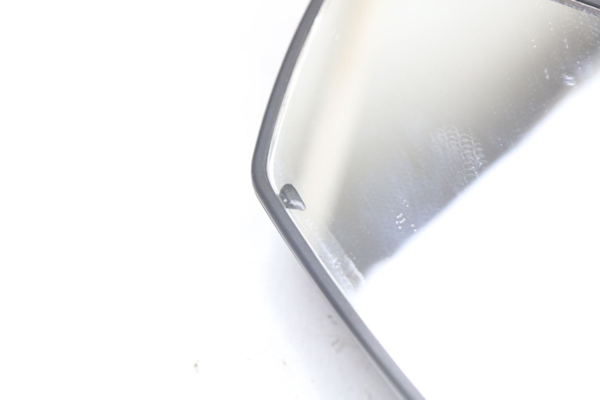 photo de LINKER SPIEGEL PEUGEOT TWEET 125 (2018 - 2021) - Andere kijkhoek