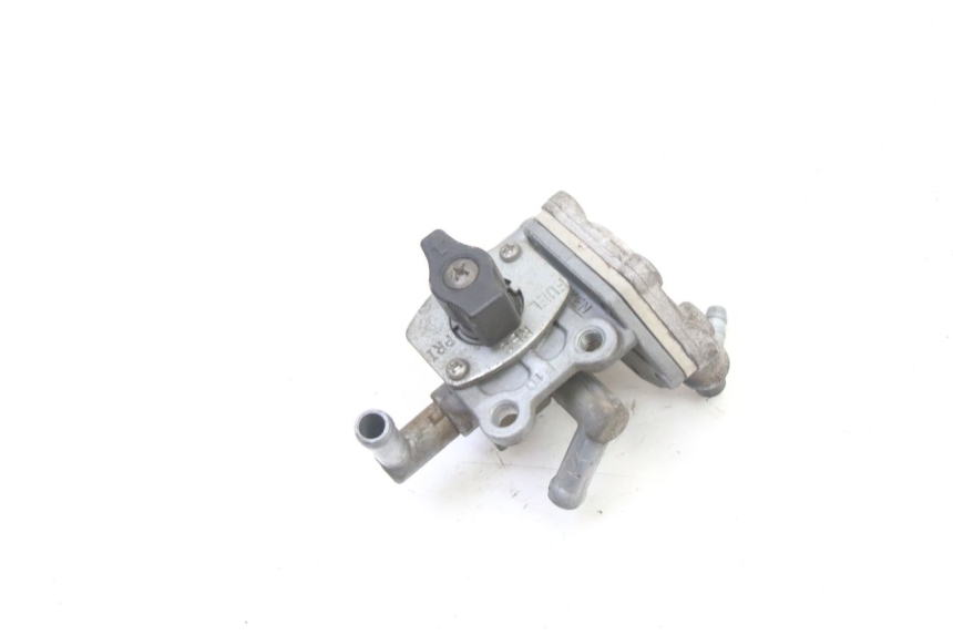 photo de TANKKRAAN SUZUKI GS GSE 500 (2001 - 2003) - Overzicht