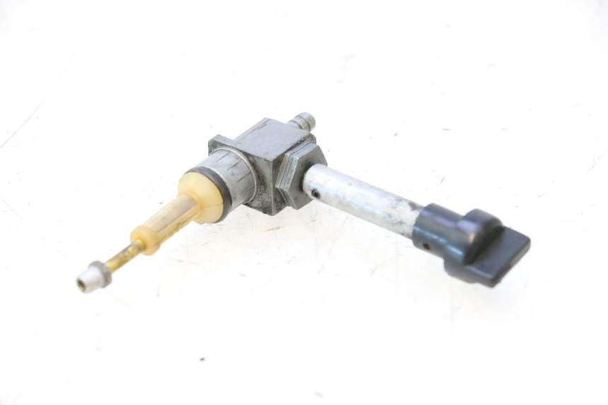 photo de TANKKRAAN PEUGEOT LUDIX PRO 2T 50 (2010 - 2017) - Andere kijkhoek