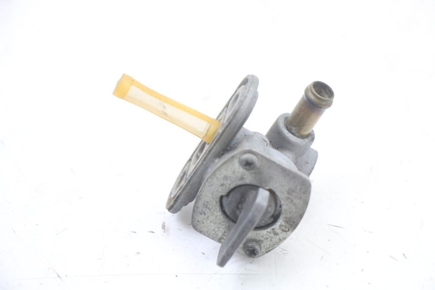 photo de TANKKRAAN YAMAHA FZS FAZER 600 (2001 - 2003) - Detail van het onderdeel