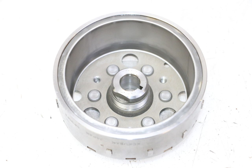 photo de ROTOR SUZUKI BURGMAN 125 (2007 - 2014) - Detail van het onderdeel