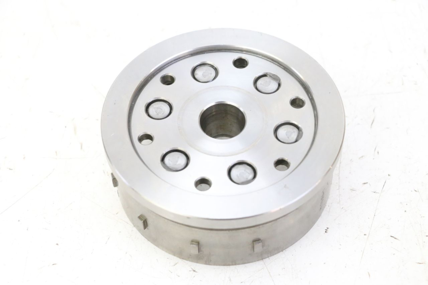 photo de ROTOR HONDA CBF 125 (2009 - 2015) - Technische close-up