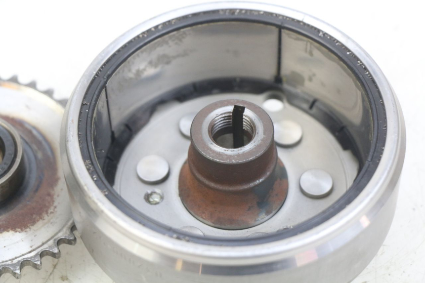 photo de ROTOR HONDA CM 125 (1983 - 2003) - Technische close-up
