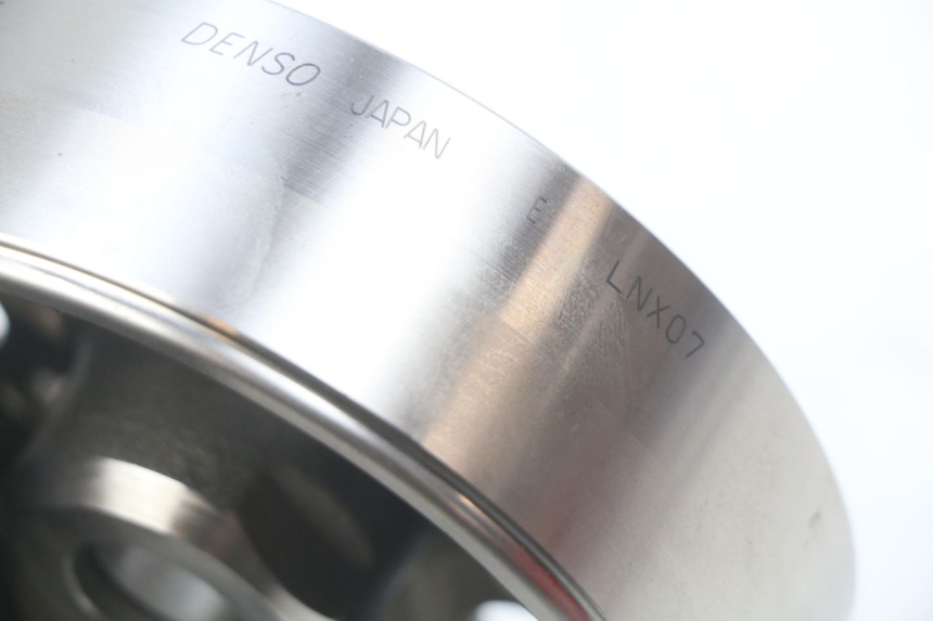 photo de ROTOR YAMAHA FJR ABS 1300 (2006 - 2012) - Detail van het onderdeel