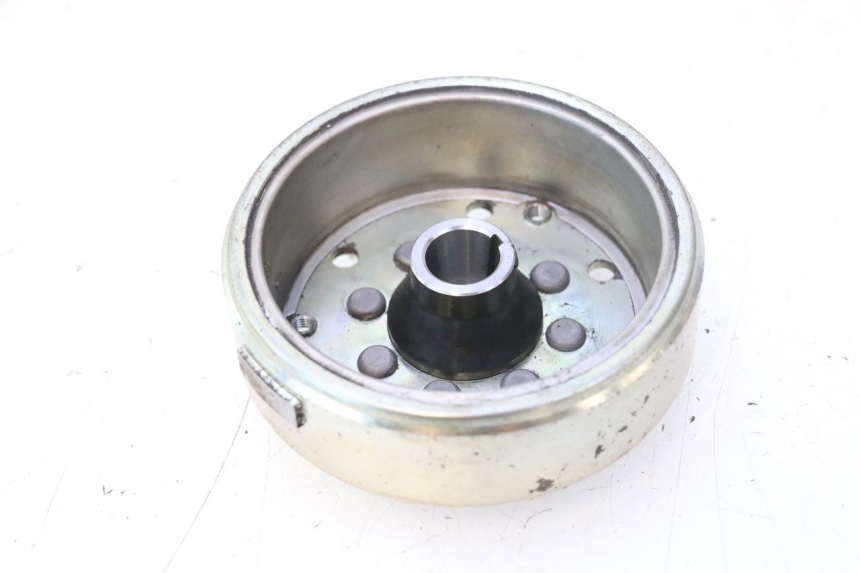 photo de ROTOR PEUGEOT LUDIX 50 (2008 - 2017) - Andere kijkhoek