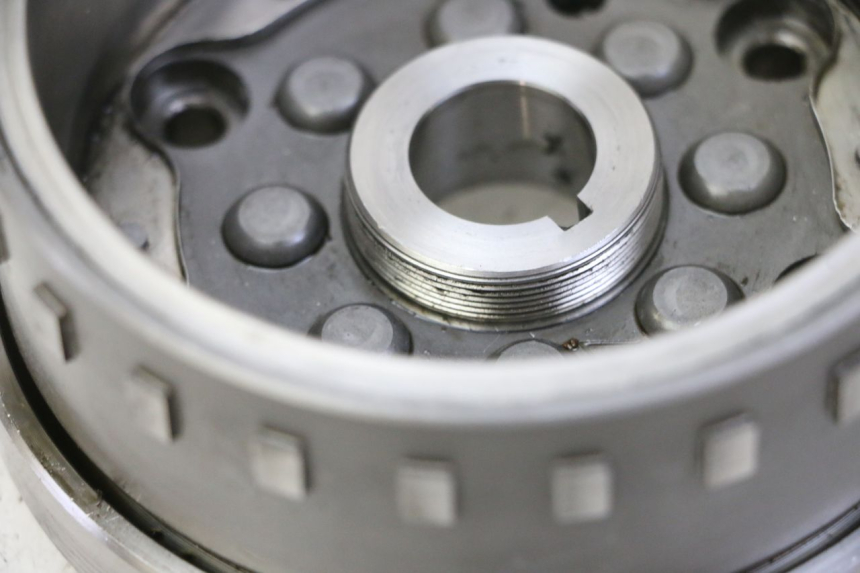 photo de ROTOR PIAGGIO MP3 RL 250 (2006 - 2010) - Bevestigingspunten