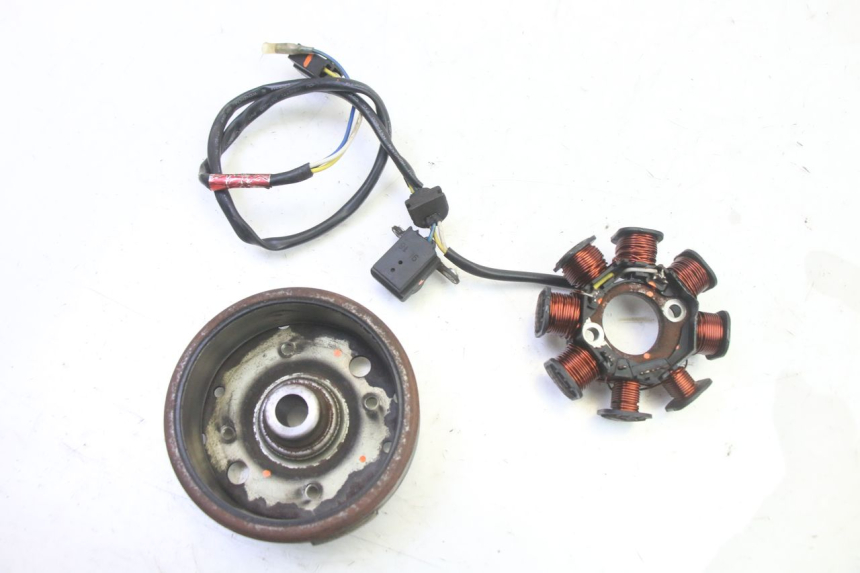 photo de ROTOR STATOREN KYMCO AGILITY 4T 50 (2005 - 2018) - Detail van het onderdeel