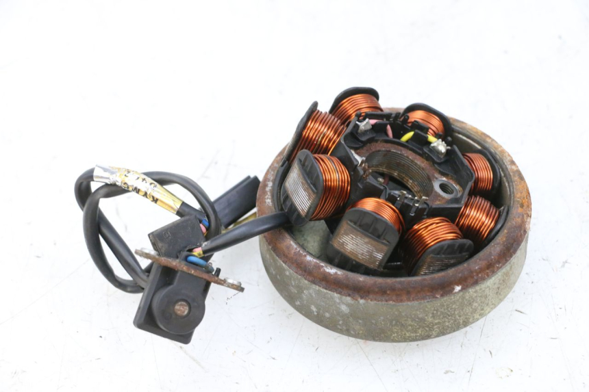 photo de ROTOR STATOREN KYMCO AGILITY CITY 4T 50 (2008 - 2016) - Andere kijkhoek