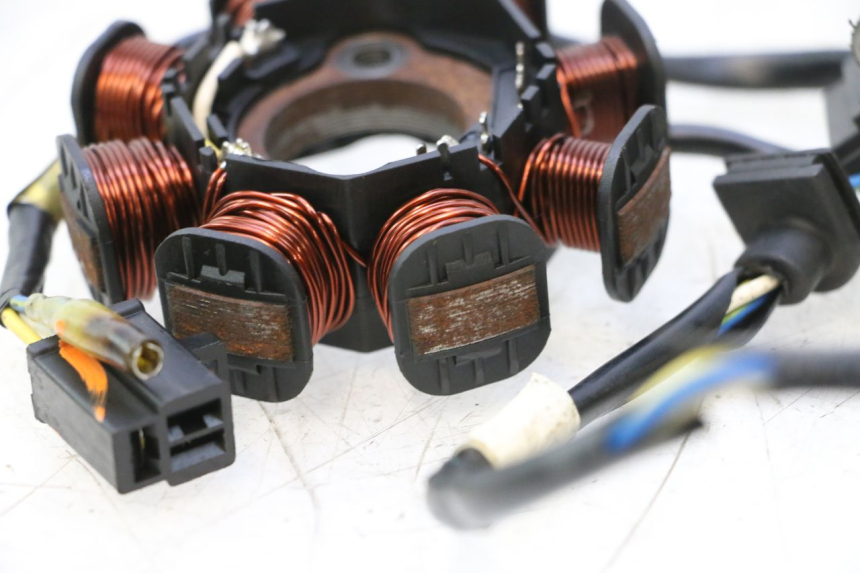 photo de ROTOR STATORE KYMCO AGILITY PREMIUM 50 (2007 - 2010) - Bevestigingspunten
