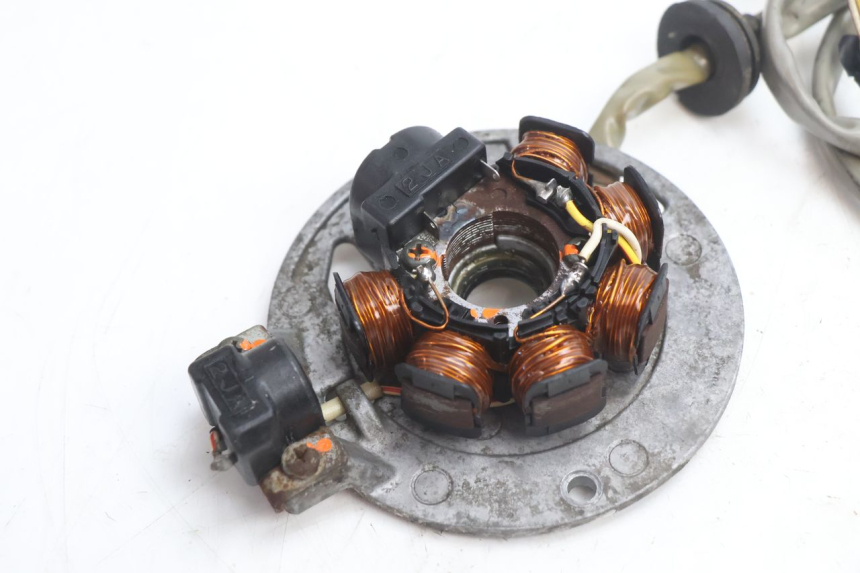 photo de ROTOR STATOR MBK BOOSTER SPIRIT 50 (1996 - 1999) - Technische close-up