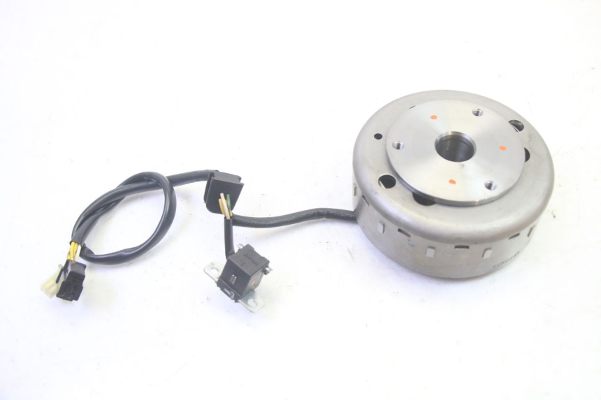 photo de ROTOR STATORE SUZUKI BURGMAN 125 (2007 - 2014) - Zoom op gebruiksstaat