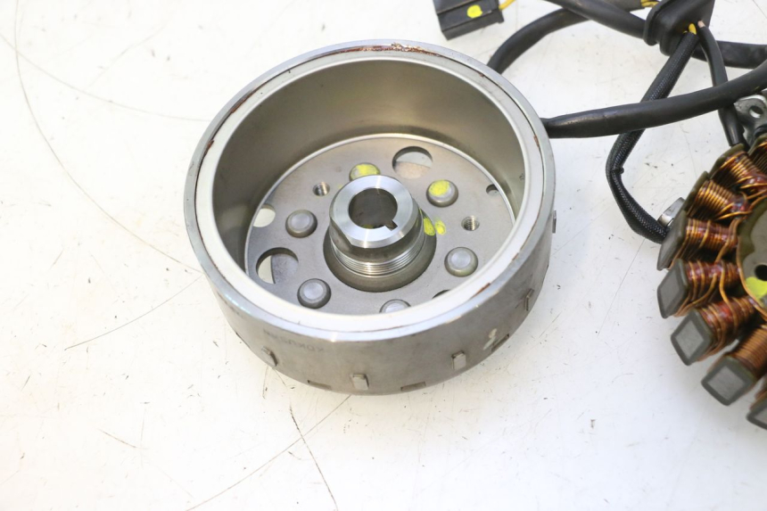 photo de ROTOR STATORE SUZUKI BURGMAN 125 (2007 - 2014) - Detailaanzicht