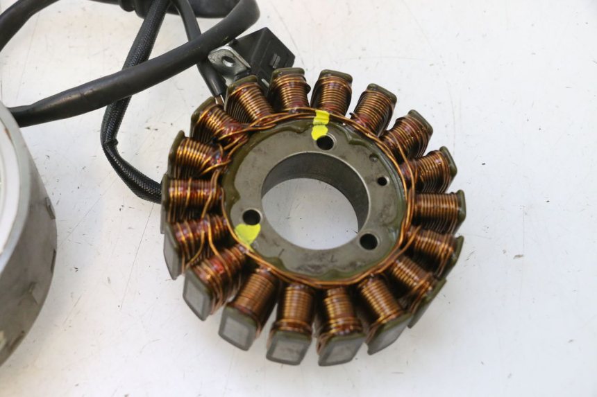 photo de ROTOR STATORE SUZUKI BURGMAN 125 (2007 - 2014) - Visuele inspectie