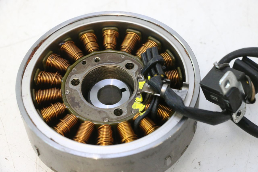 photo de ROTOR STATORE SUZUKI BURGMAN 125 (2007 - 2014) - Technische close-up