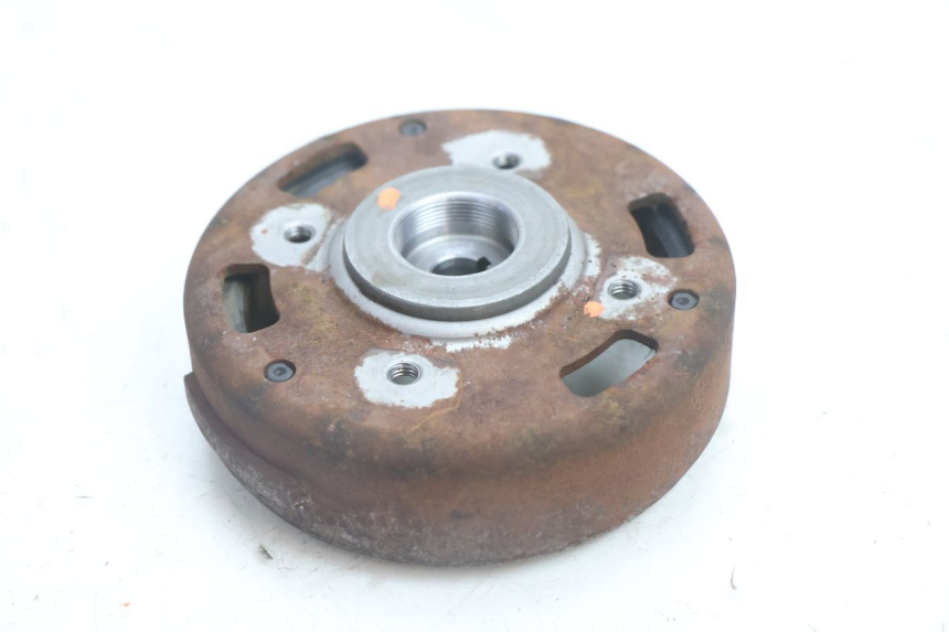 photo de ROTOR STATORE PEUGEOT BUXY 50 (1993 - 1998) - Technische close-up