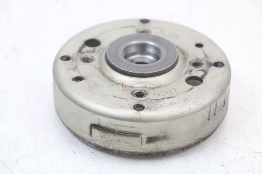 photo de ROTOR STATOREN KYMCO DINK 4T 50 (2007 - 2018) - Andere kijkhoek