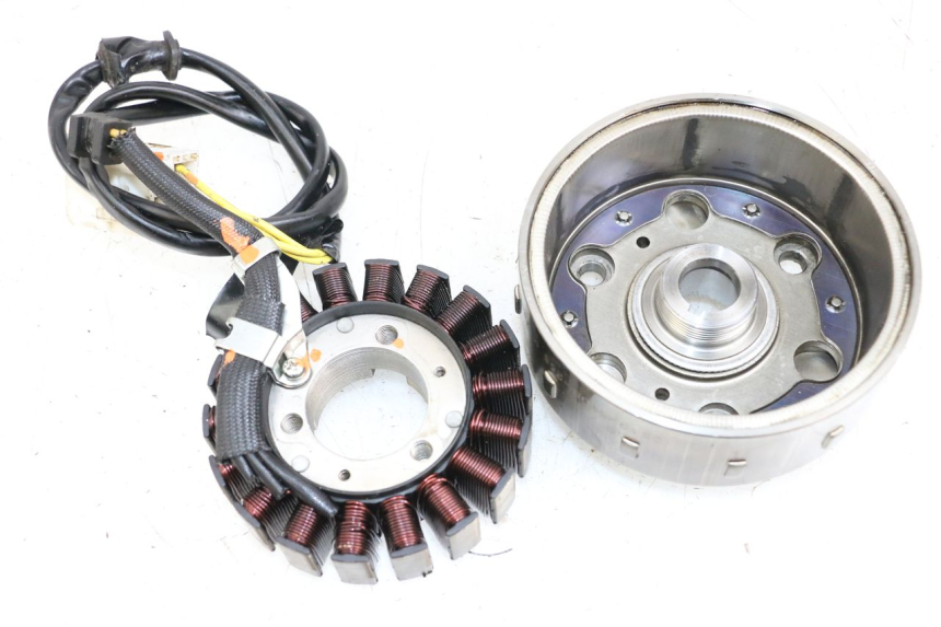 photo de ROTOR STATOREN HONDA FES S-WING SWING ABS 125 (2007 - 2015) - Hoofdaanzicht