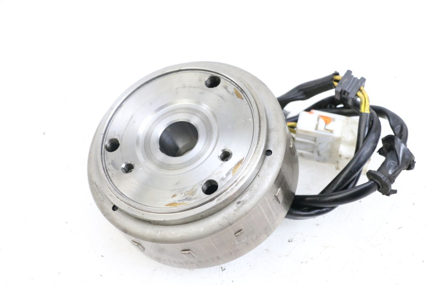 photo de ROTOR STATOREN HONDA FES S-WING SWING ABS 125 (2007 - 2015) - Detail van het onderdeel