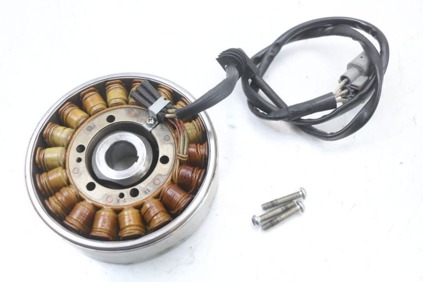 photo de ROTOR STATORE YAMAHA FJR ABS 1300 (2006 - 2012) - Andere kijkhoek