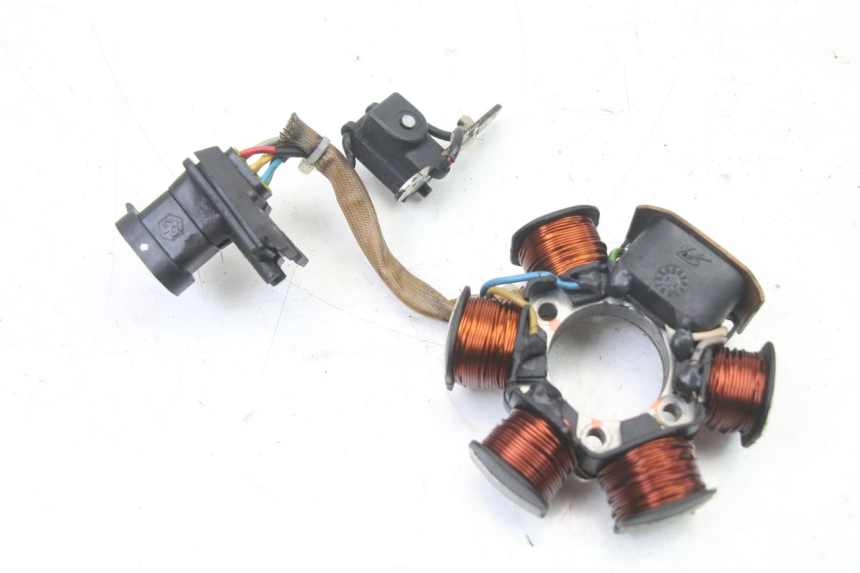 photo de ROTOR STATORE PIAGGIO FLY 2T 50 (2004 - 2017) - Bevestigingspunten