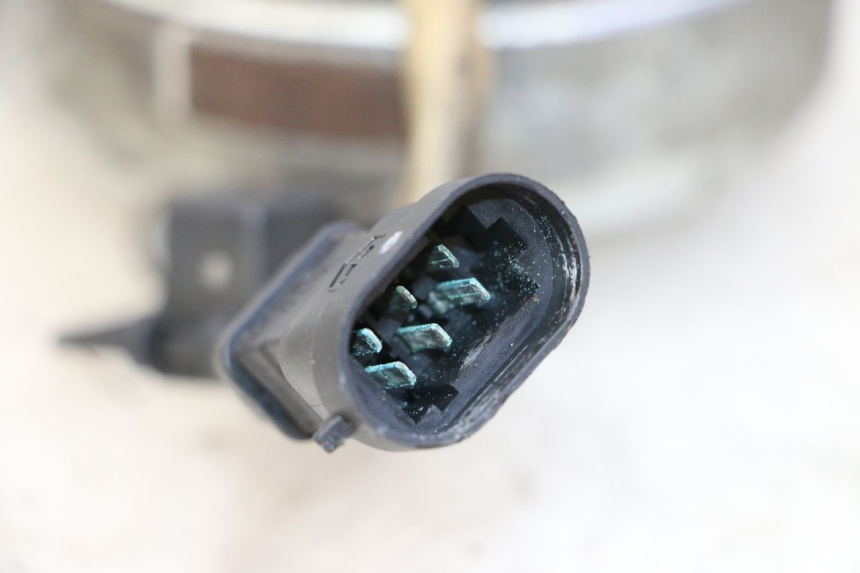 photo de ROTOR STATORE PIAGGIO FLY 2T 50 (2004 - 2017) - Detail van het onderdeel