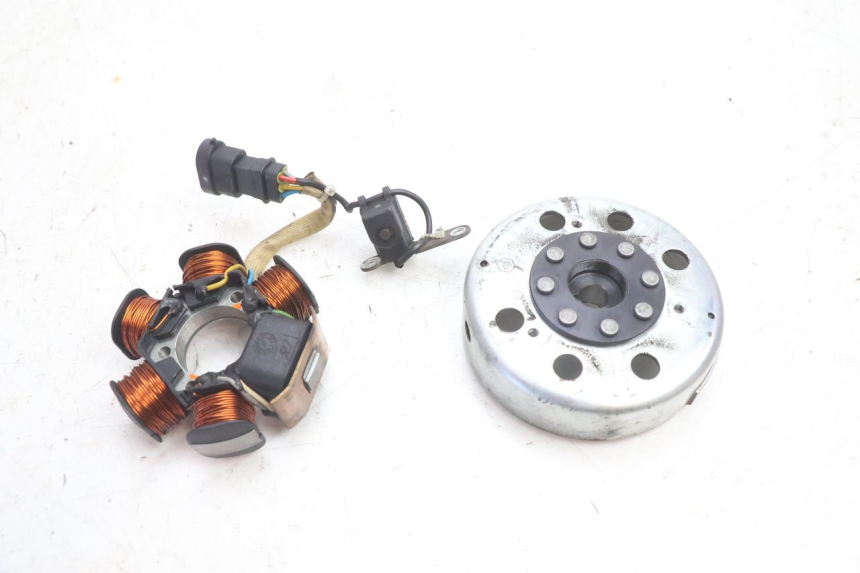 photo de ROTOR STATORE PIAGGIO FLY 2T 50 (2004 - 2017) - Hoofdaanzicht