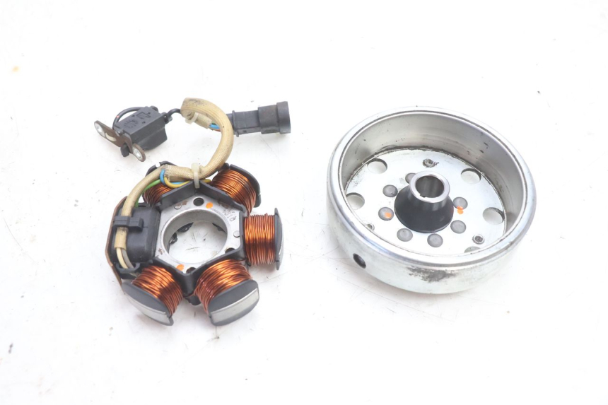 photo de ROTOR STATORE PIAGGIO FLY 2T 50 (2004 - 2017) - Detail van het onderdeel