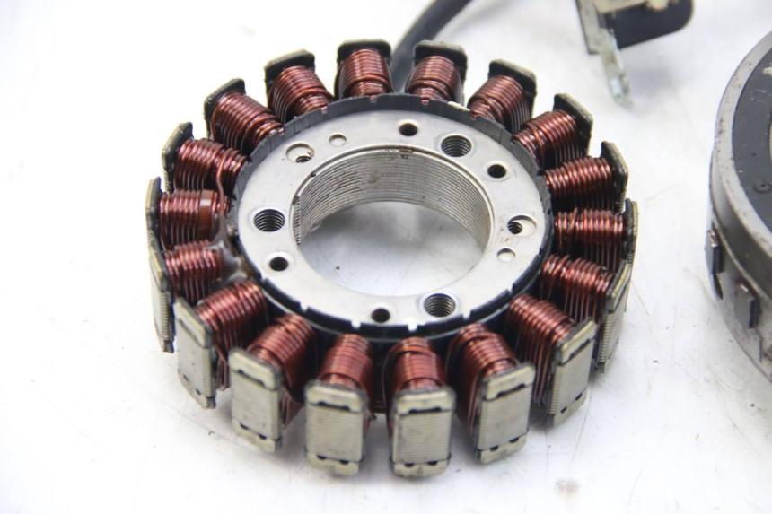 photo de ROTOR STATOREN YAMAHA FZS FAZER 600 (1998 - 2001) - Overzicht