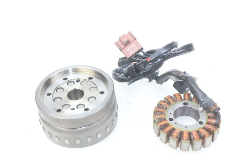 photo de ROTOR STATORE PEUGEOT GEOPOLIS 400 (2007 - 2013) - Bevestigingspunten