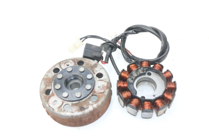 photo de ROTOR STATORE PEUGEOT KISBEE 2T 50 (2018 - 2022) - Hoofdaanzicht