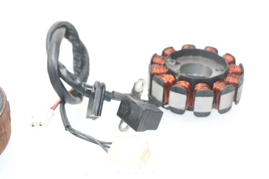 photo de ROTOR STATORE PEUGEOT KISBEE 2T 50 (2018 - 2022) - Technische close-up
