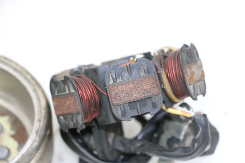 photo de ROTOR STATOREN PEUGEOT KISBEE 2T 50 (2010 - 2017) - Kenmerkende details