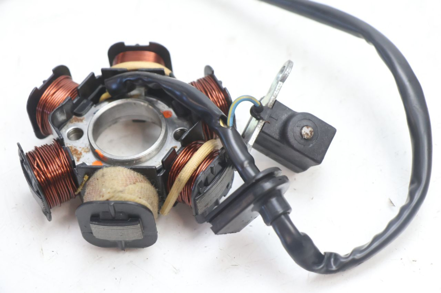 photo de ROTOR STATOREN PEUGEOT KISBEE 2T 50 (2010 - 2017) - Overzicht
